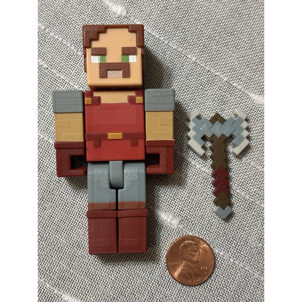 Minecraft Dungeons Hal 3.25" Action Figure with Ax Toy Fun Collector